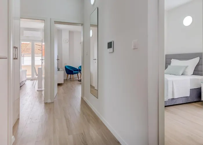 In With Wifi * Trogir