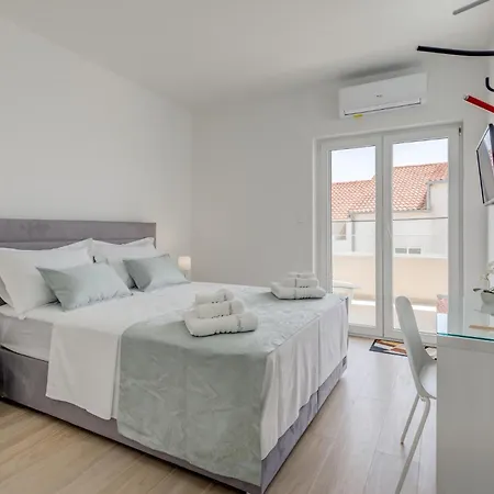 3 Bedroom Lovely In