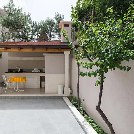 3 Bedroom Lovely In *